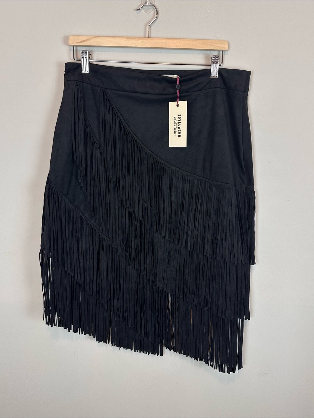 Idyllwind Tina Black Faux Suede Fringe Mini Skirt Size L | NEW